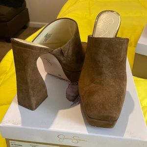 Tobacco mules